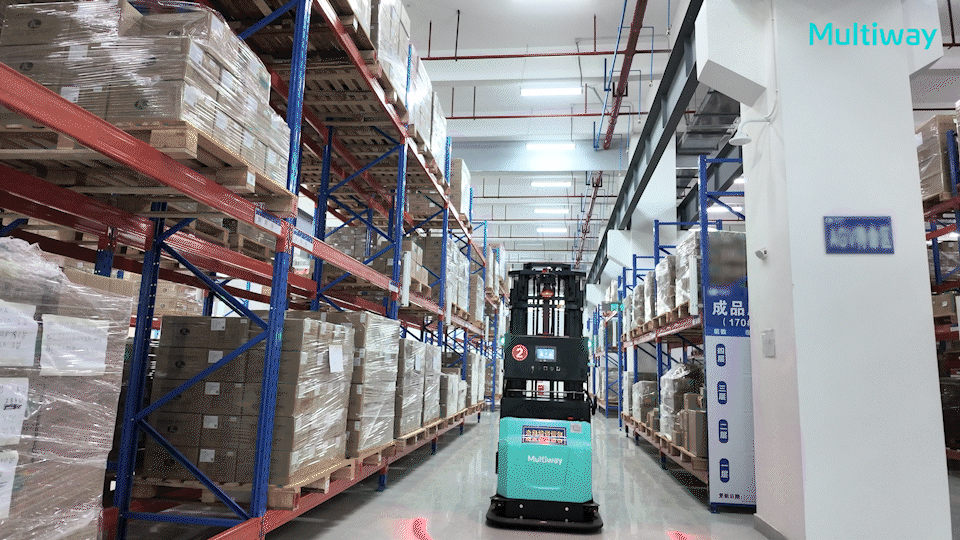 고상형 무인 지게차 MW-L20 사례.gif